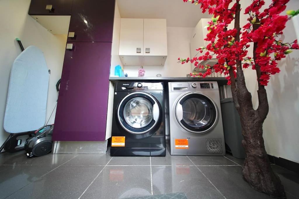 Cosy Home- Sleeps 5+city Centre+ Netflix+free Park *