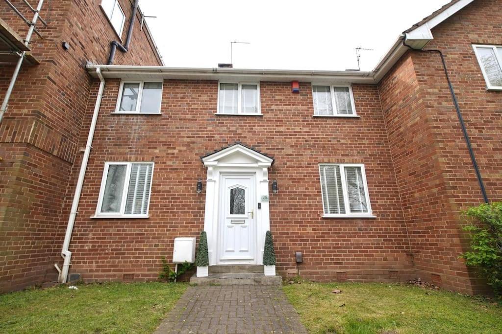 Holiday home Cosy Home- Sleeps 5+city Centre+ Netflix+free Park