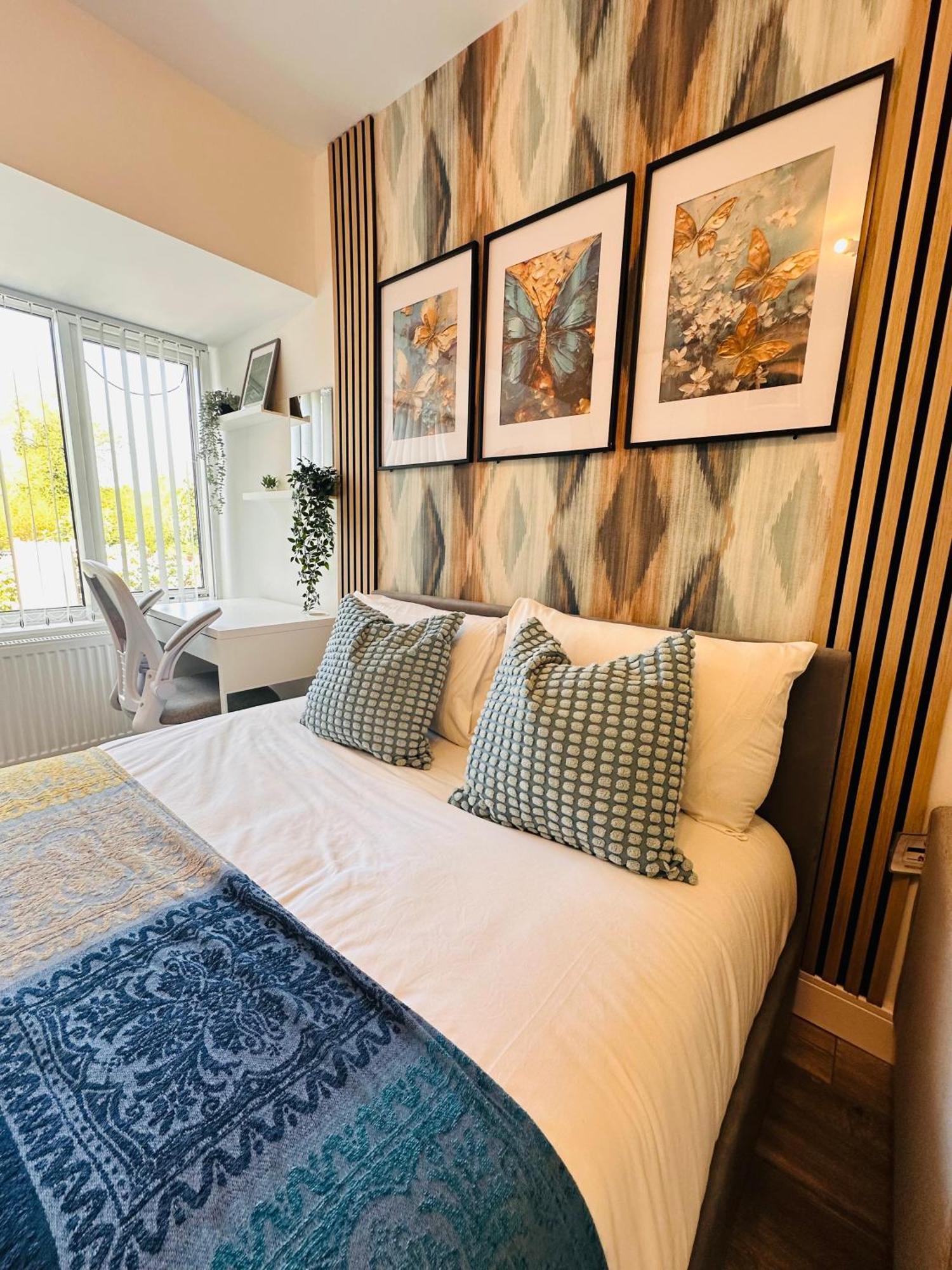 R-2 Newly Renovated Private Self Contained With Private Dedicated Bathroom - Selly Oak Birmingham