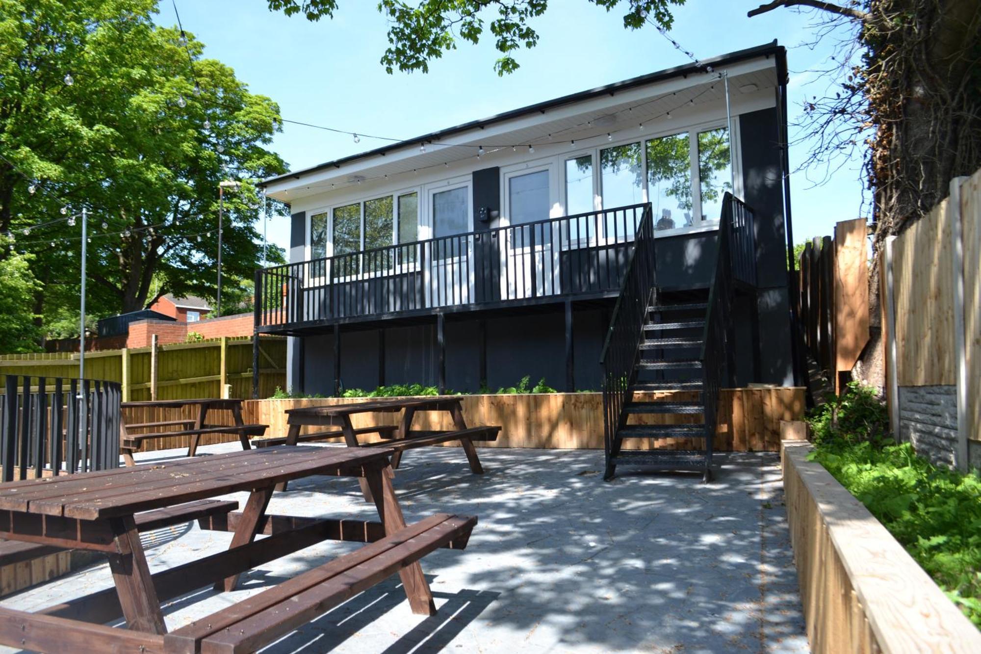 Apartment Stylish 1 Bed Num 6, Bham Free Parking *