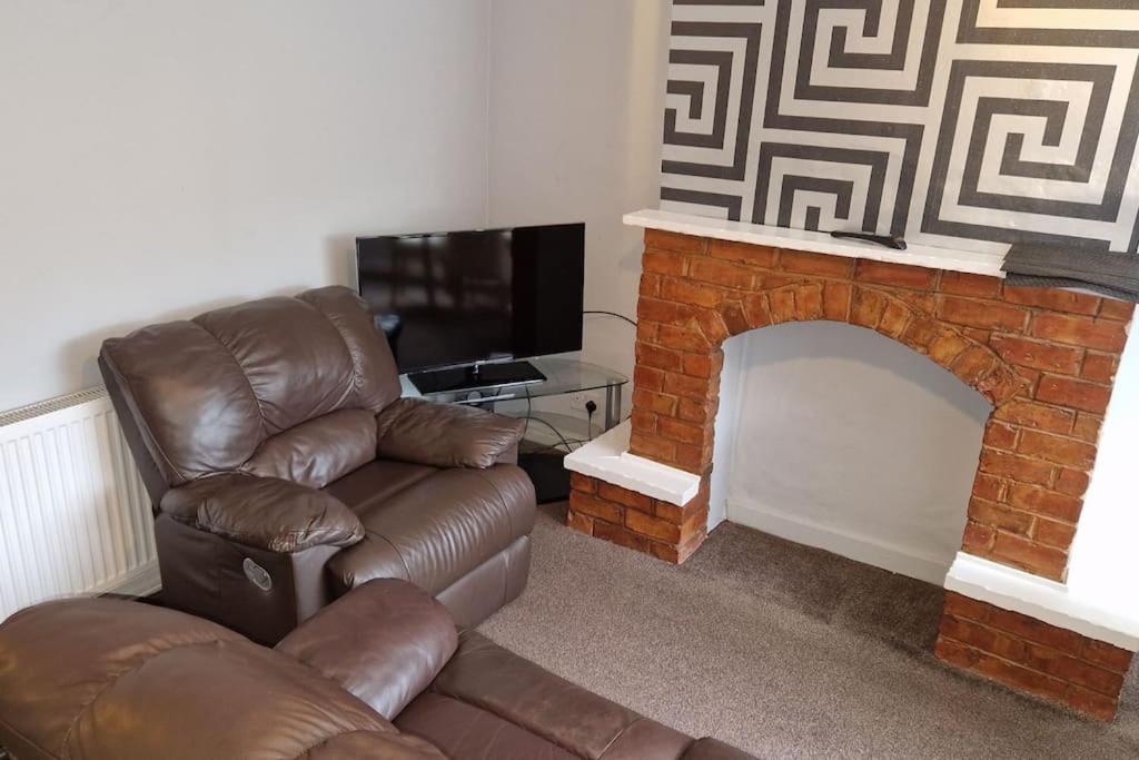 Comfortable 4 Bedroom House *