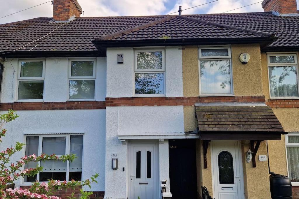 Comfortable 4 Bedroom House *