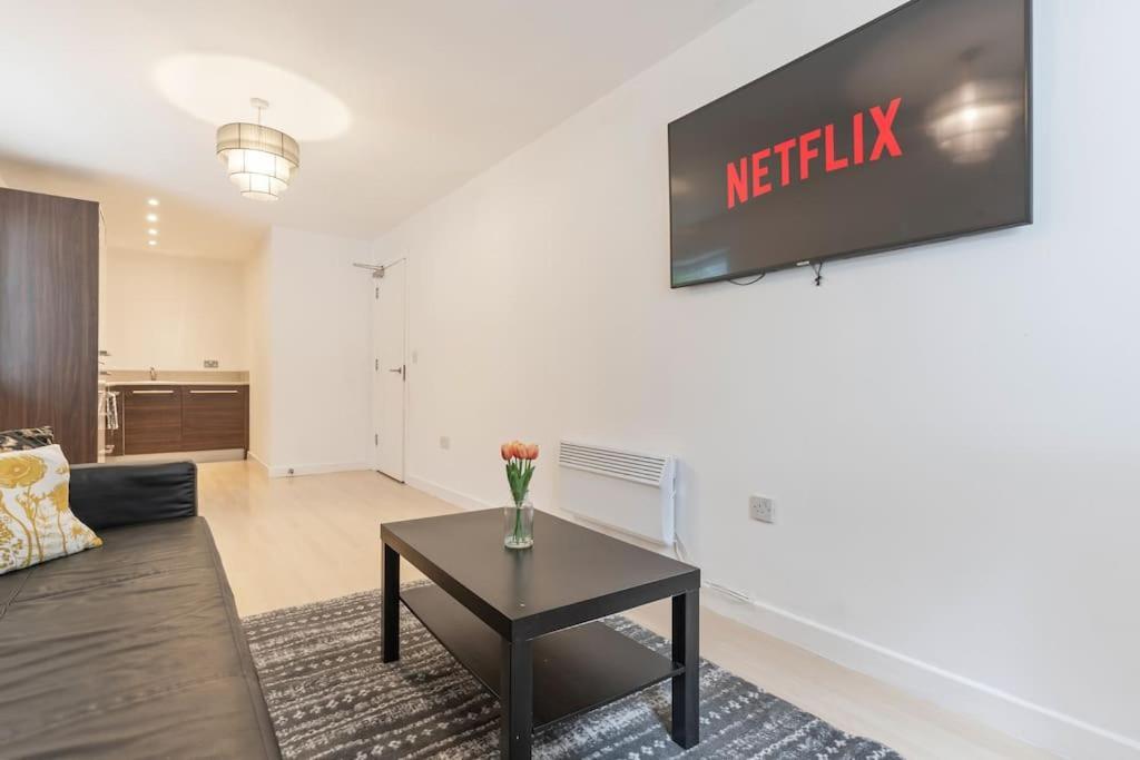 Luxury - Fast Wifi + Netflix * Birmingham