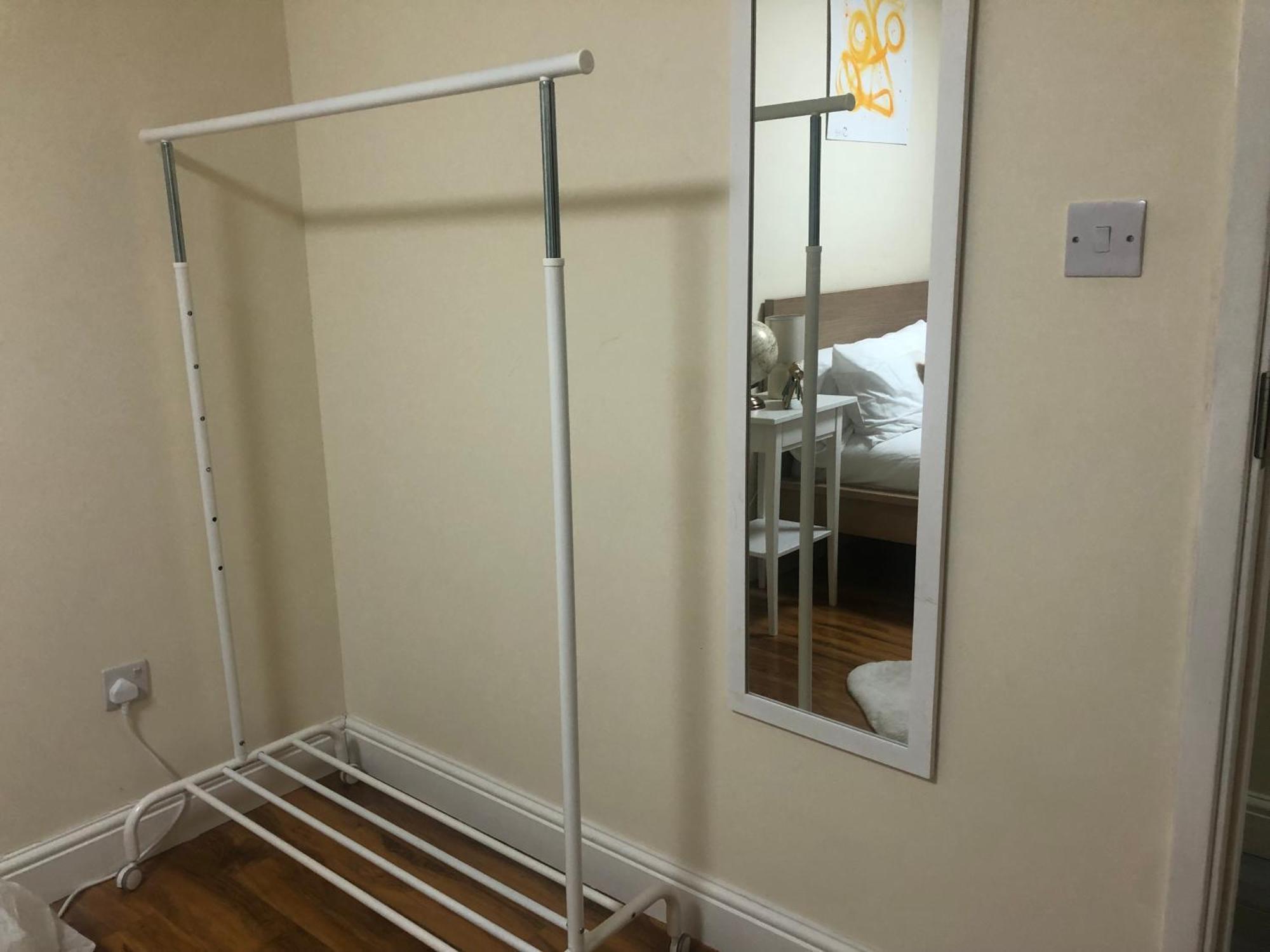 Entire 2 Bed 1 Bath Centre Uk Apartment