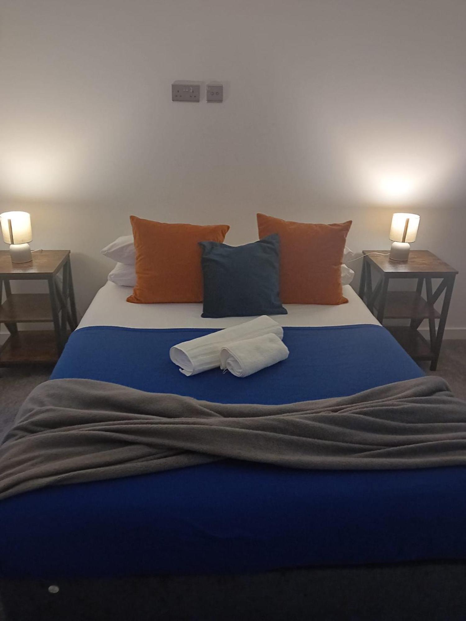 Centre Apartments, Free Parking - Quality Apartment