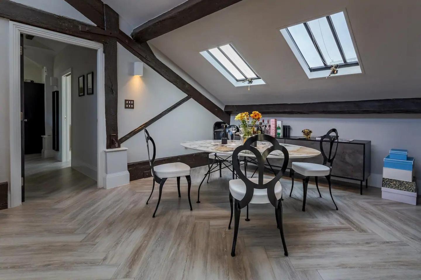 Apartment Pass The Keys Exquisite Penthouse Loft Jewellery Q Wparking