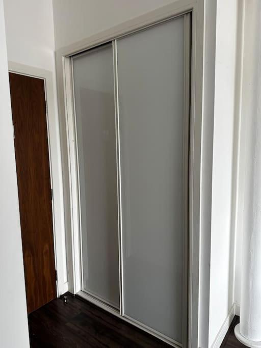 342 Stunning One Bedroom * Birmingham