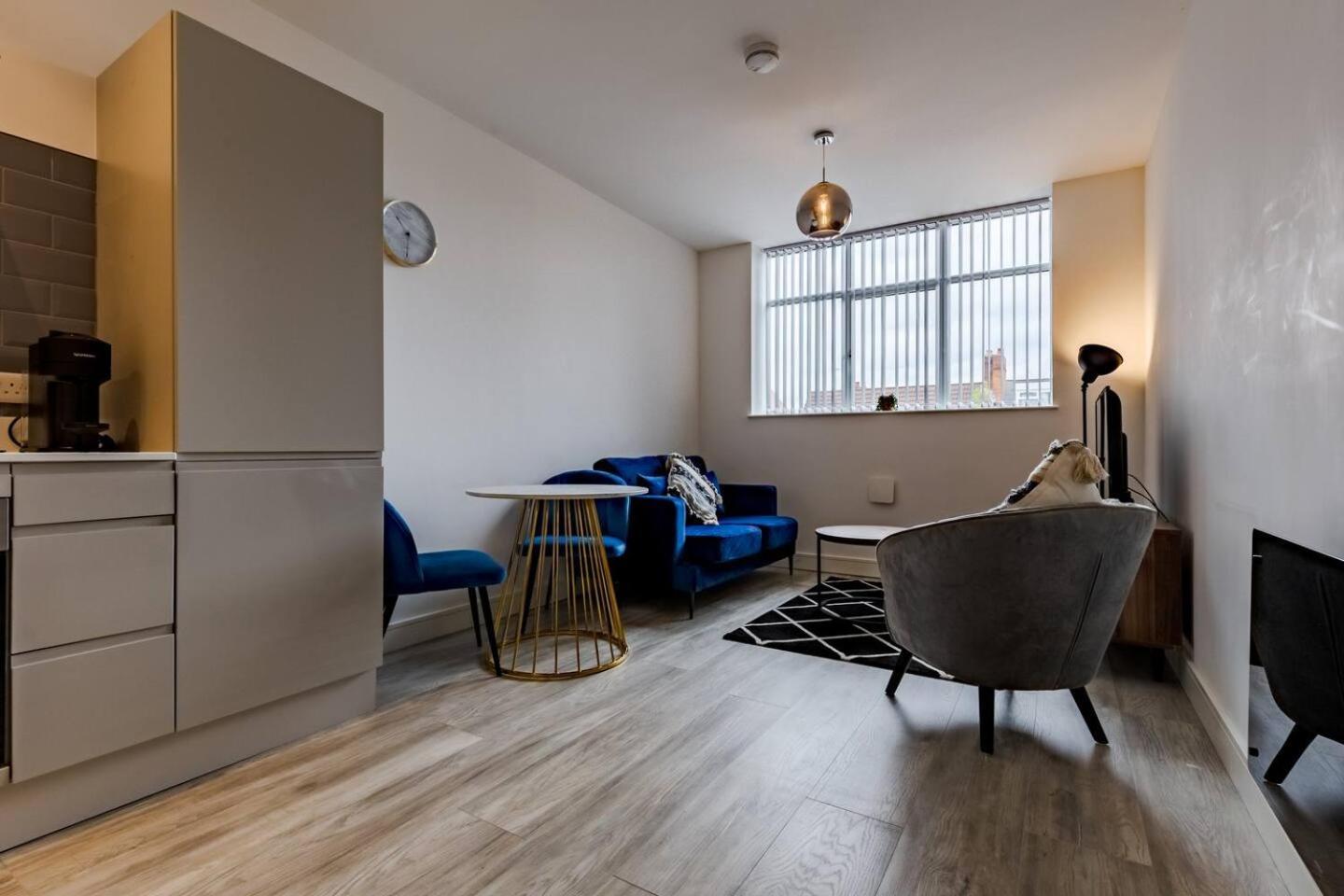 Pass The Keys Flat 10 - Luxurious 1 Bedroom Haven: Elevate Your Experience Apartment