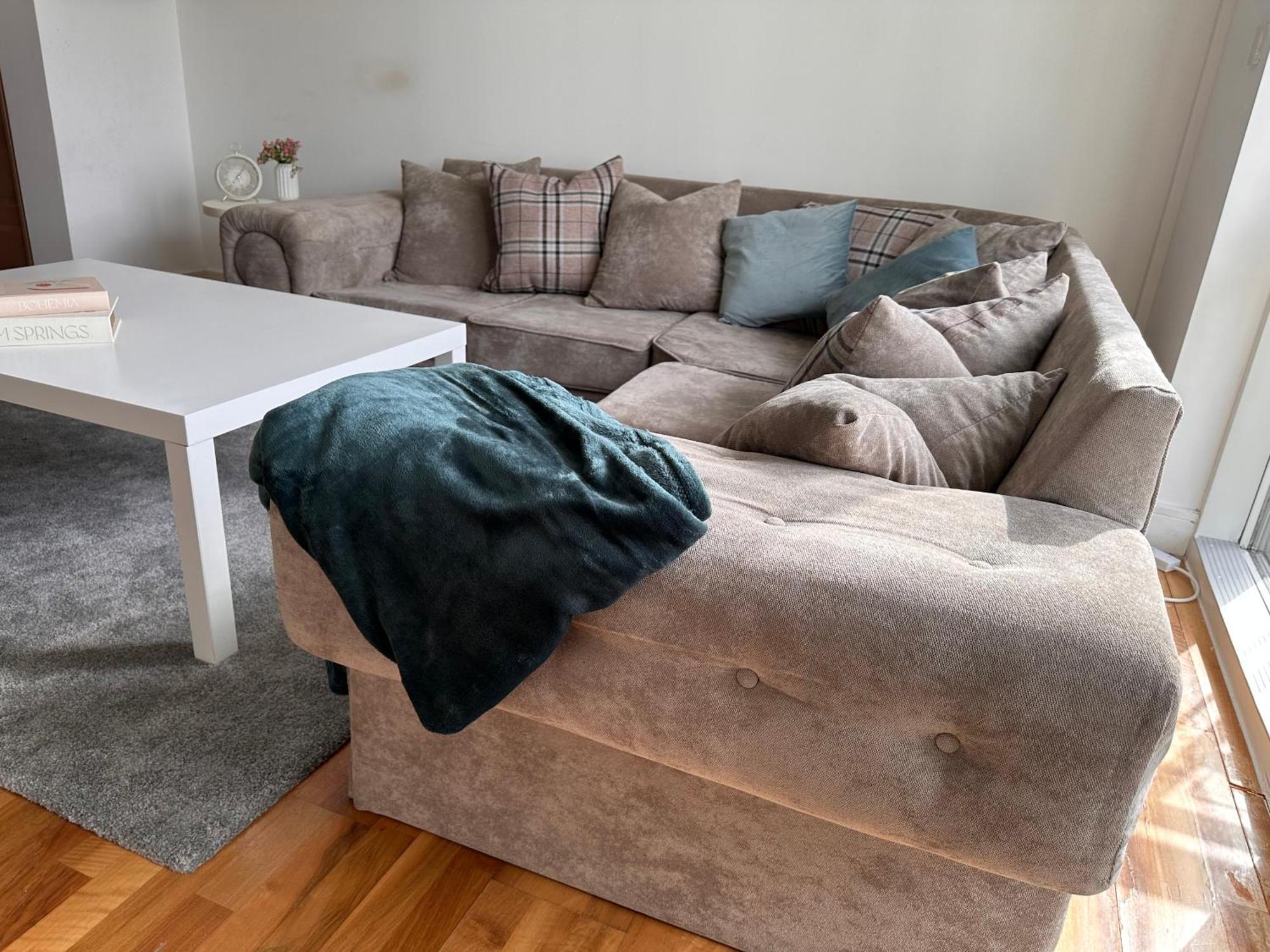 Centrally Located 1br Near Edg Cricket, Of Bham, Priory Hospital & Cannon Hill Park Birmingham