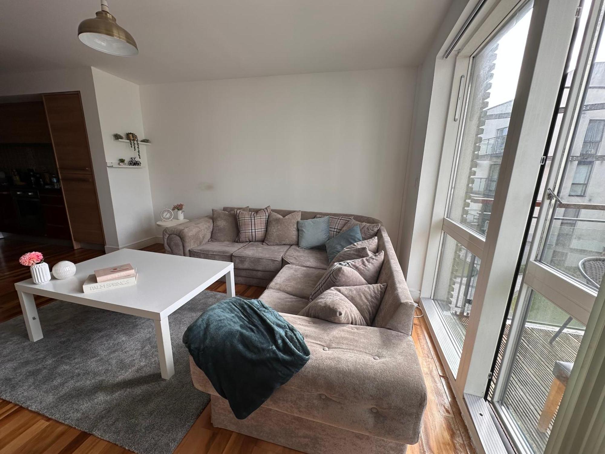 Centrally Located 1br Near Edg Cricket, Of Bham, Priory Hospital & Cannon Hill Park