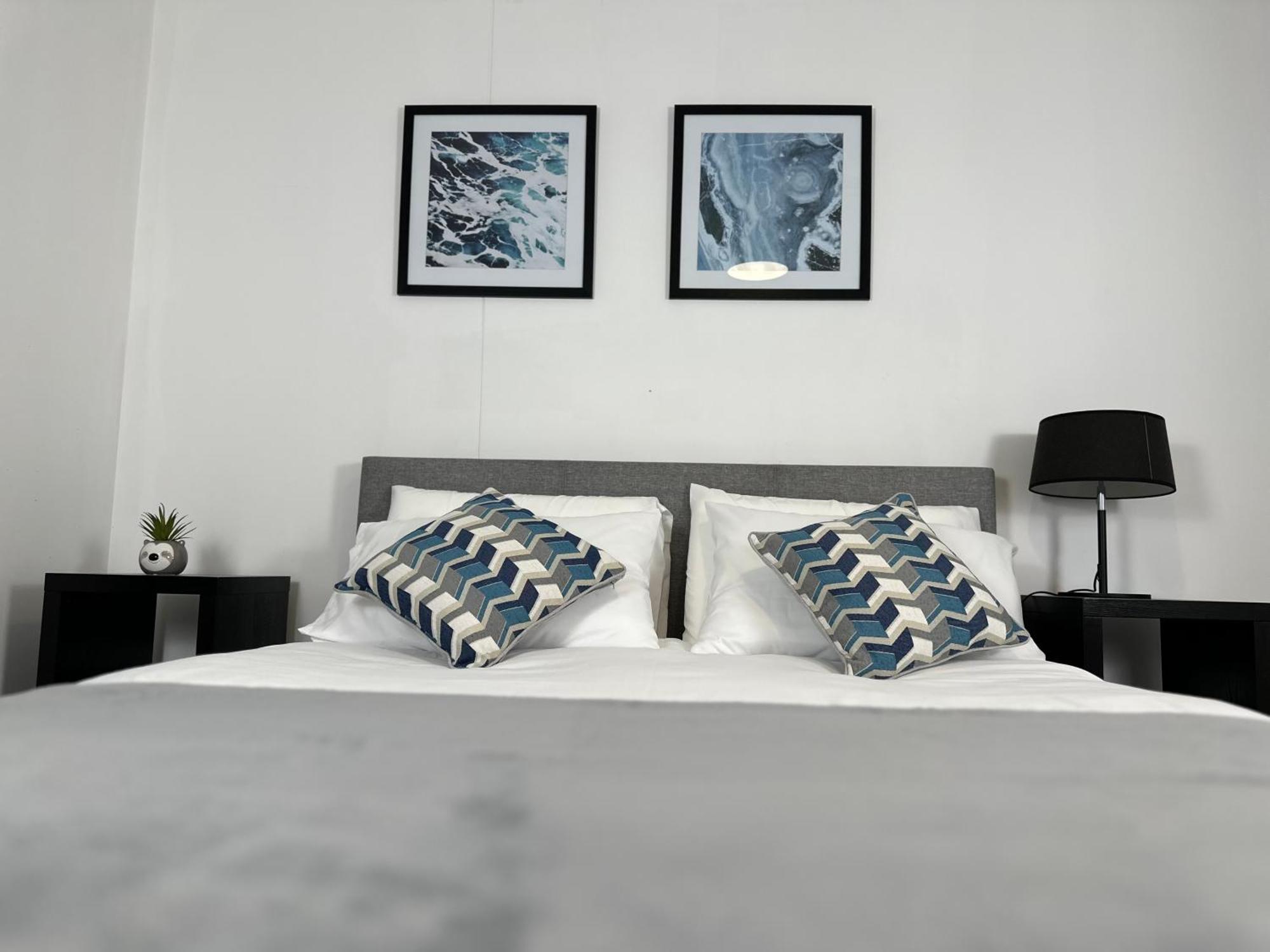 Cozy Centre With Free Parking And Free Gym Apartment *