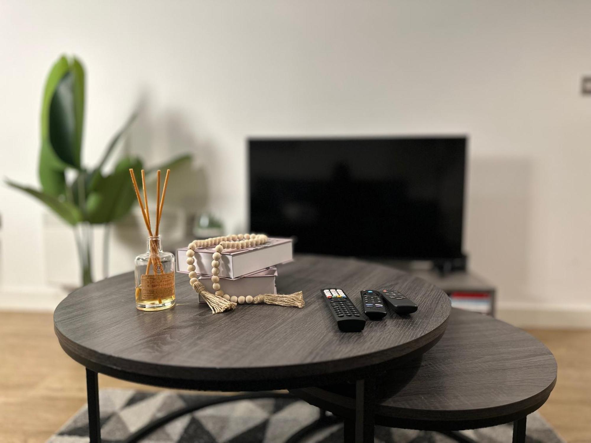 Apartment Cozy Centre With Free Parking And Free Gym *