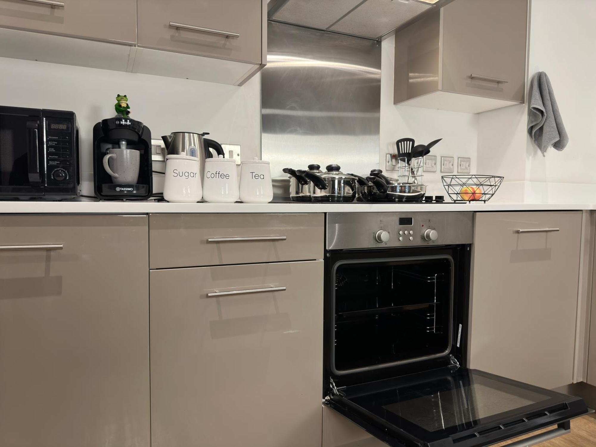 Apartment Cozy Centre With Free Parking And Free Gym