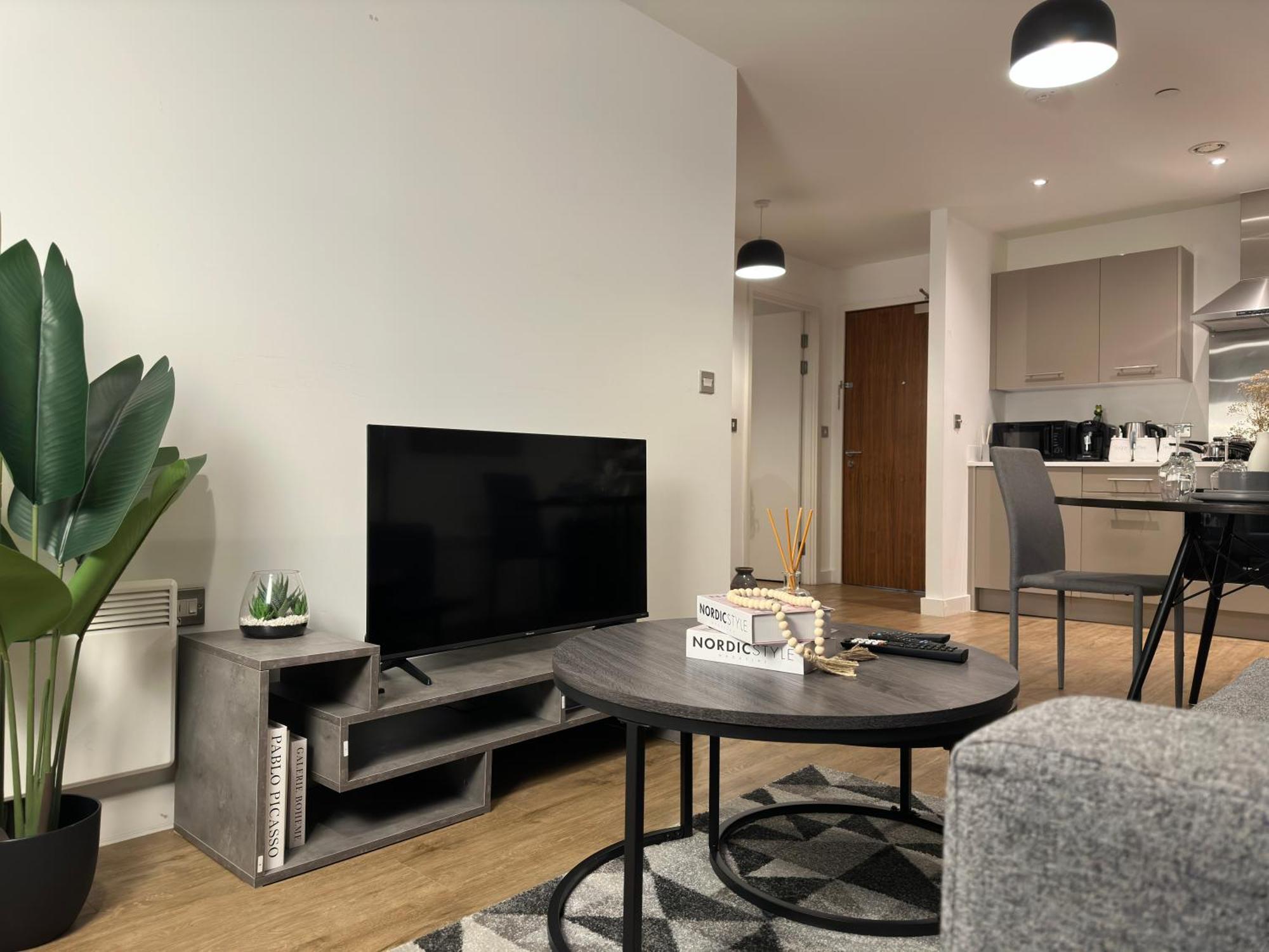 Cozy Centre With Free Parking And Free Gym Apartment *