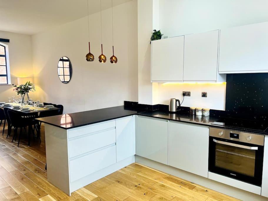Twilight House -wyndale Living- B'ham Jq Townhouse Birmingham