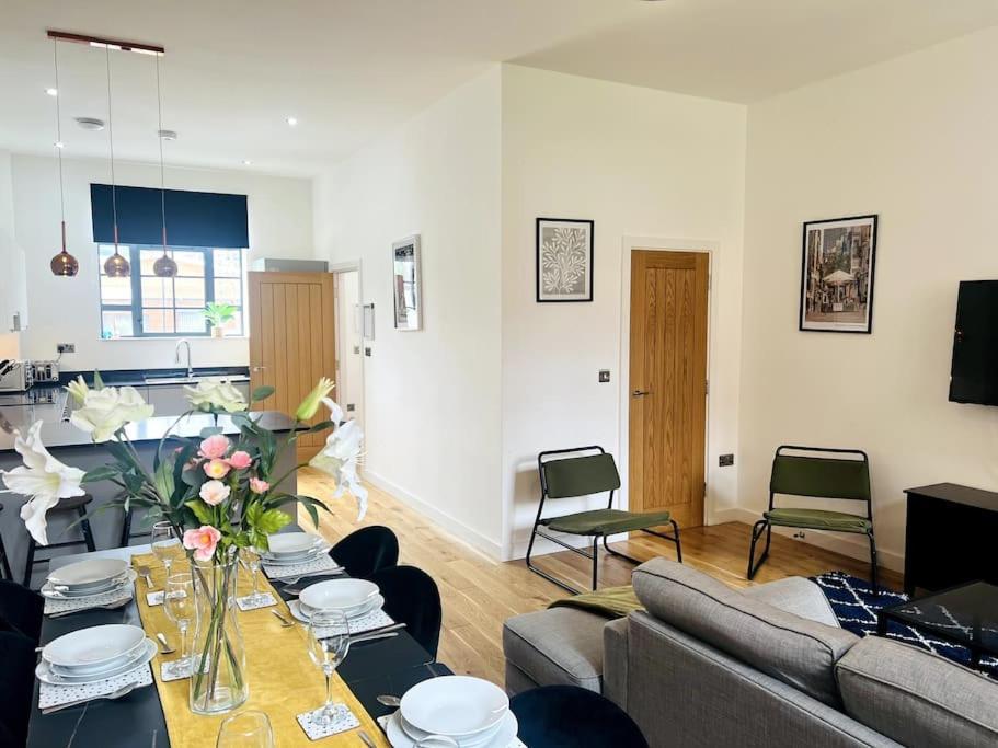Holiday home Twilight House -wyndale Living- B'ham Jq Townhouse