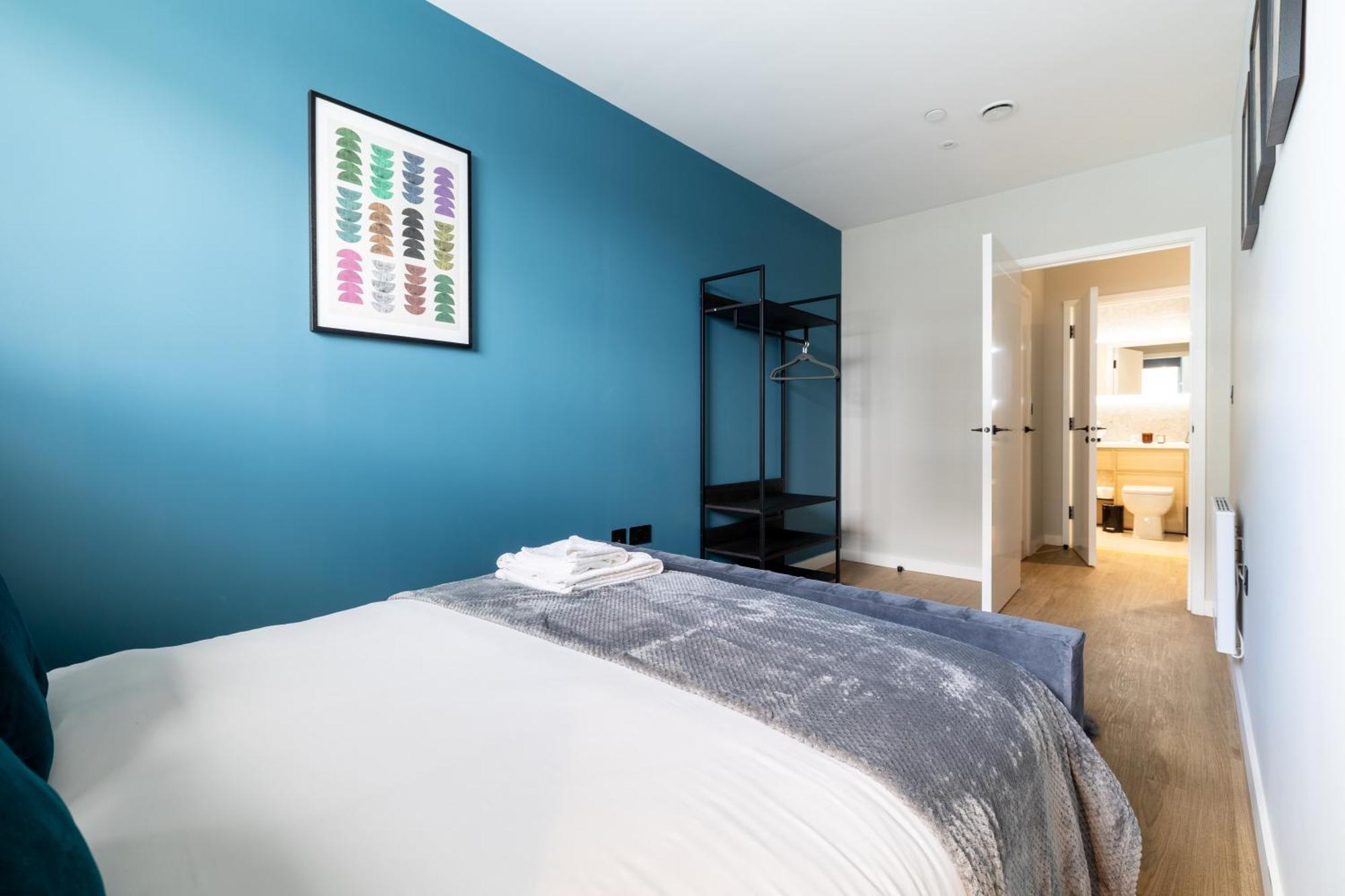 Kula Birmingham - New Street Station Apartment *