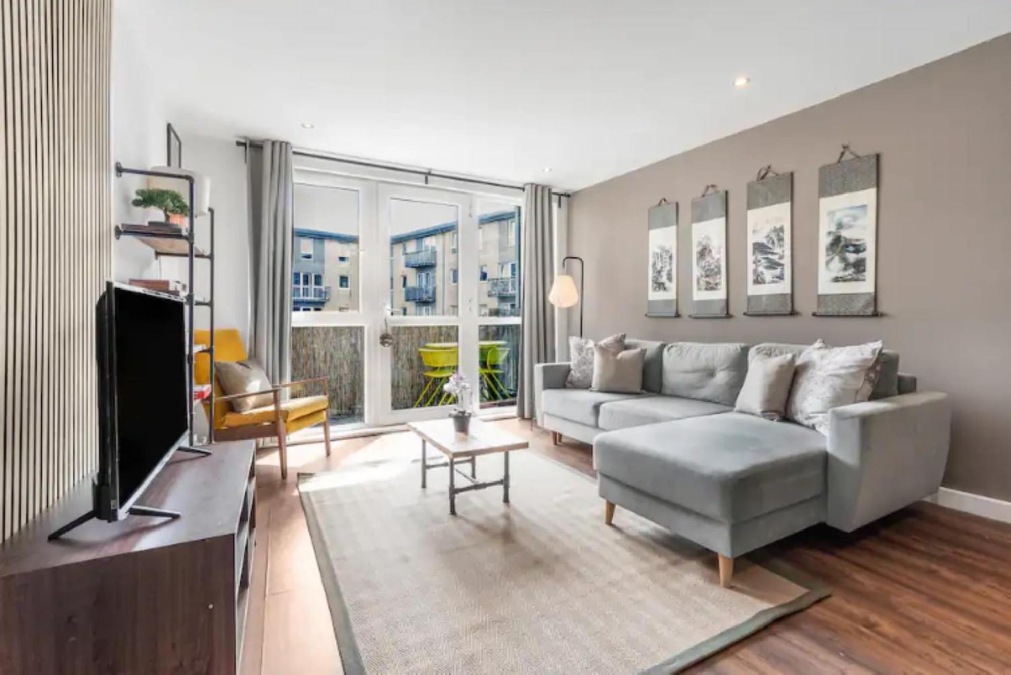 Apartment Oriental 2 Bed 2 Bath Netflix And Free Parking, Games- Maihom Birmingham