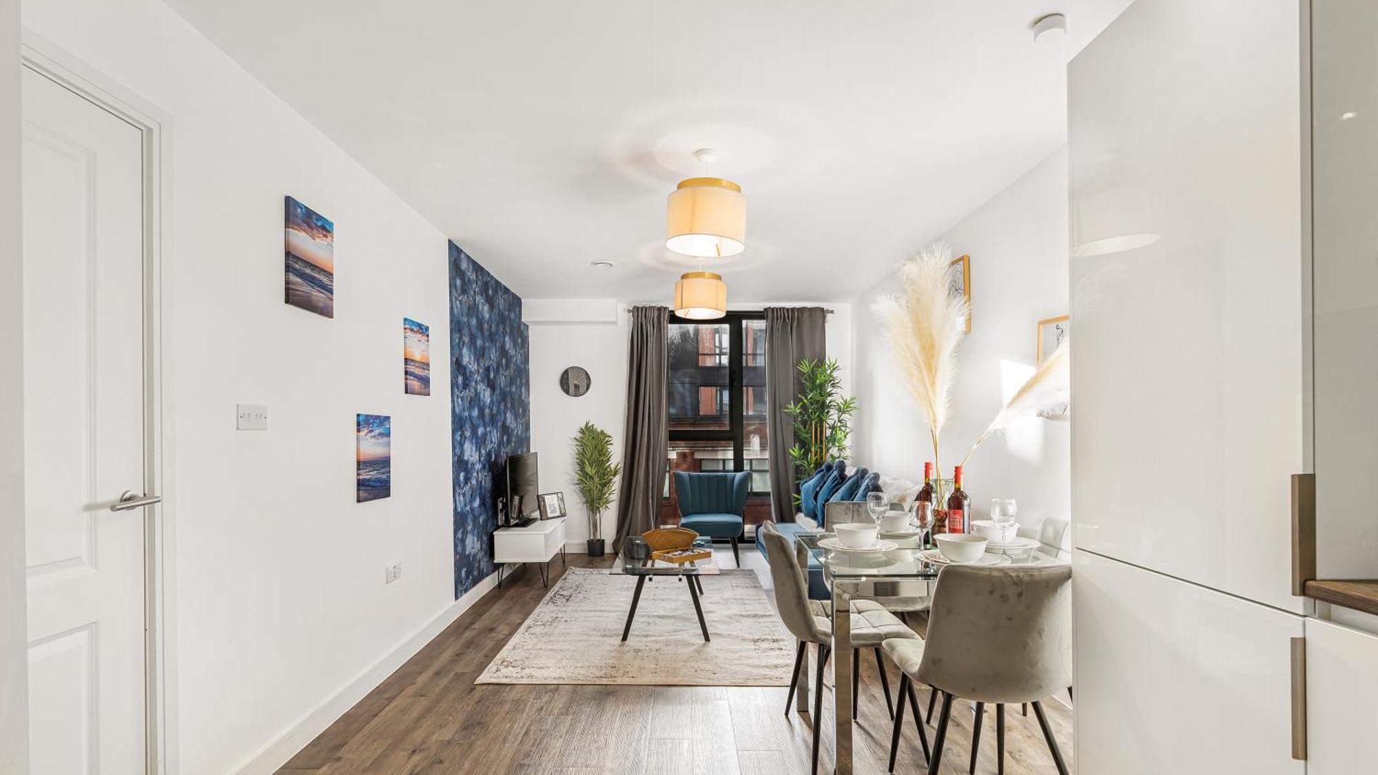 Apartment Oceanic Bliss: 2 Bed 2 Bath + Free Park + Netflix *