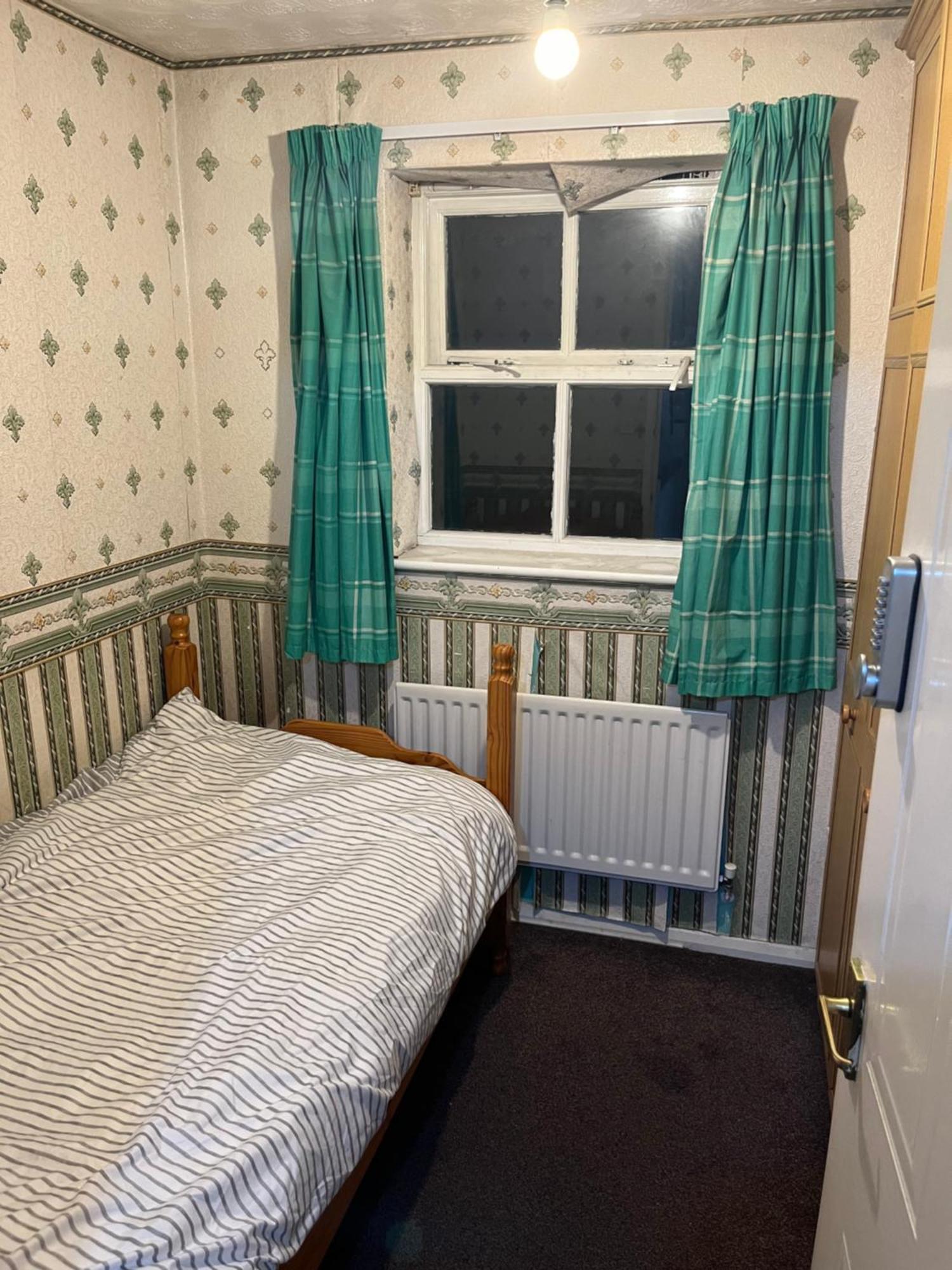 Single Near Centre Guest house Birmingham