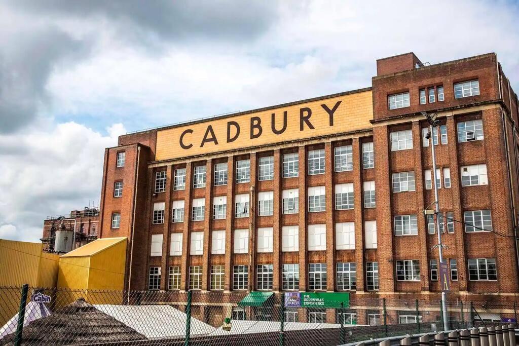 Luxury 1 Bedroom Bournville Apartment Birmingham
