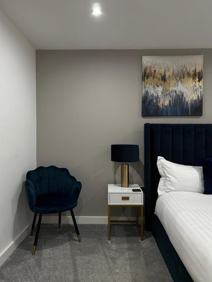 Contemporary 2br In Center Apartment *