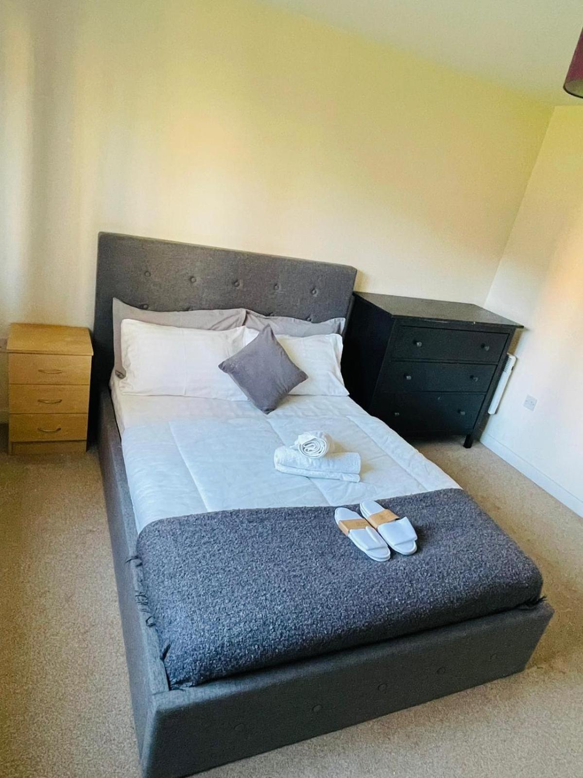 Apartment 8