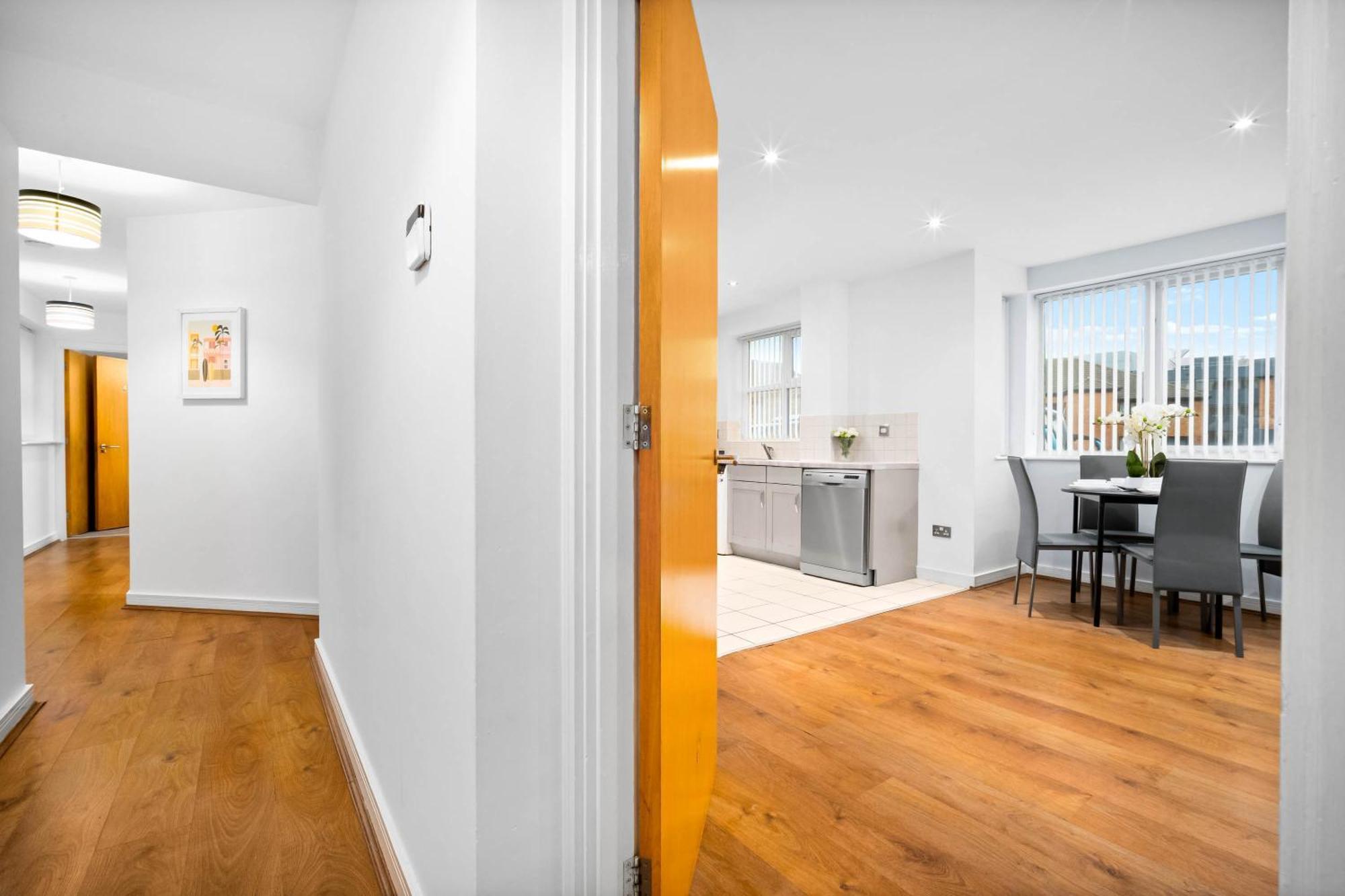 Apartment Luxury 2 Bedroom - Secure Parking - Jq - Pet Friendly 1la Birmingham