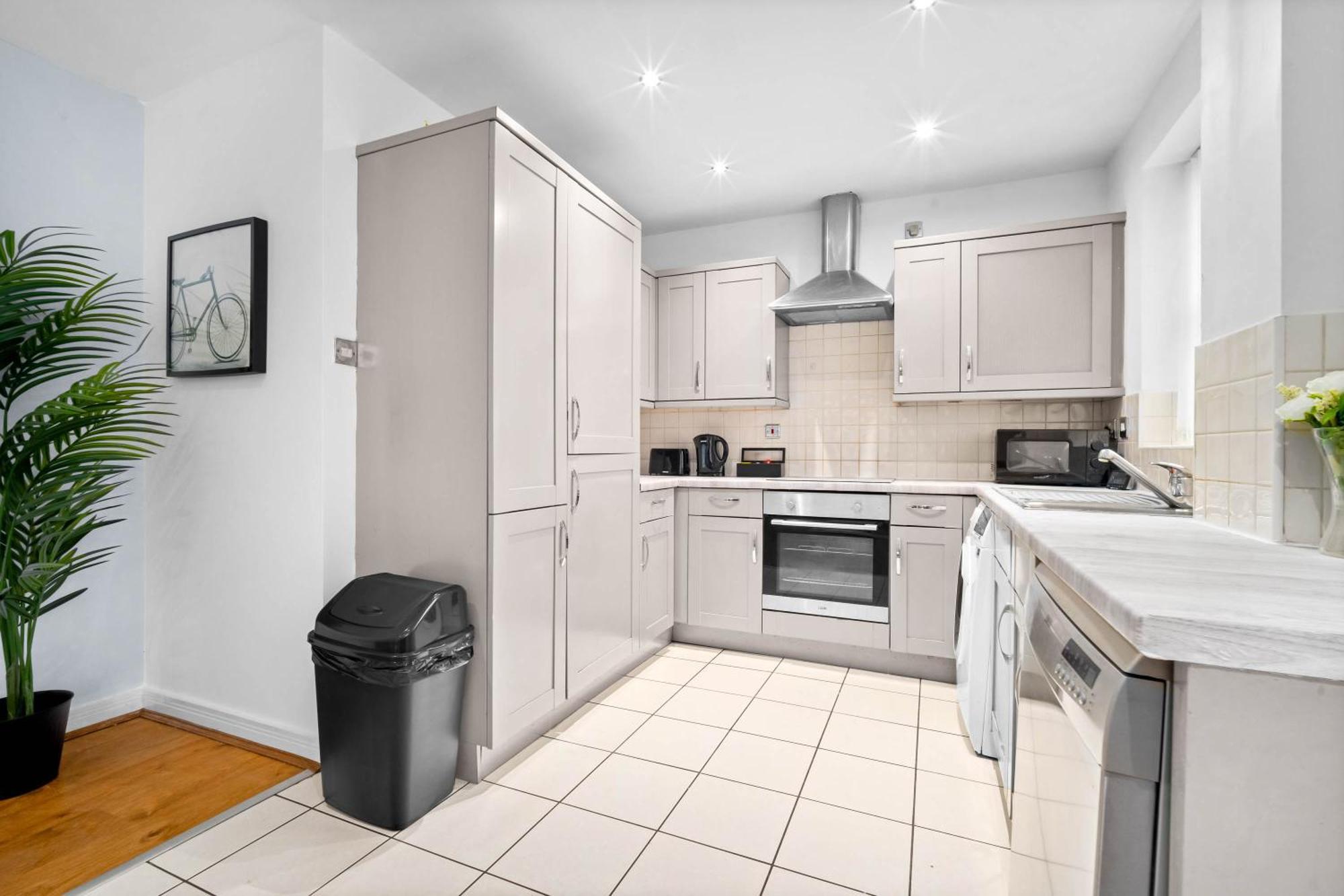 Apartment Luxury 2 Bedroom - Secure Parking - Jq - Pet Friendly 1la Birmingham