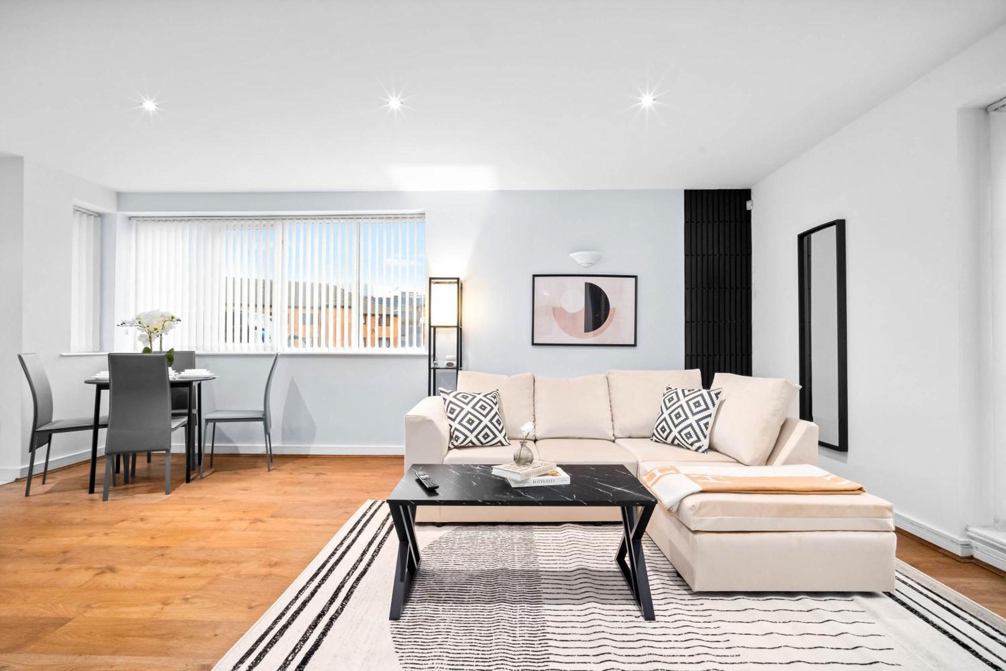 Apartment Luxury 2 Bedroom - Secure Parking - Jq - Pet Friendly 1la