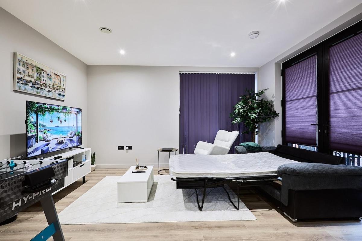 Stylish 1 Bedroom In