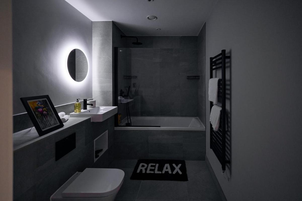 Stylish 1 Bedroom In * Birmingham