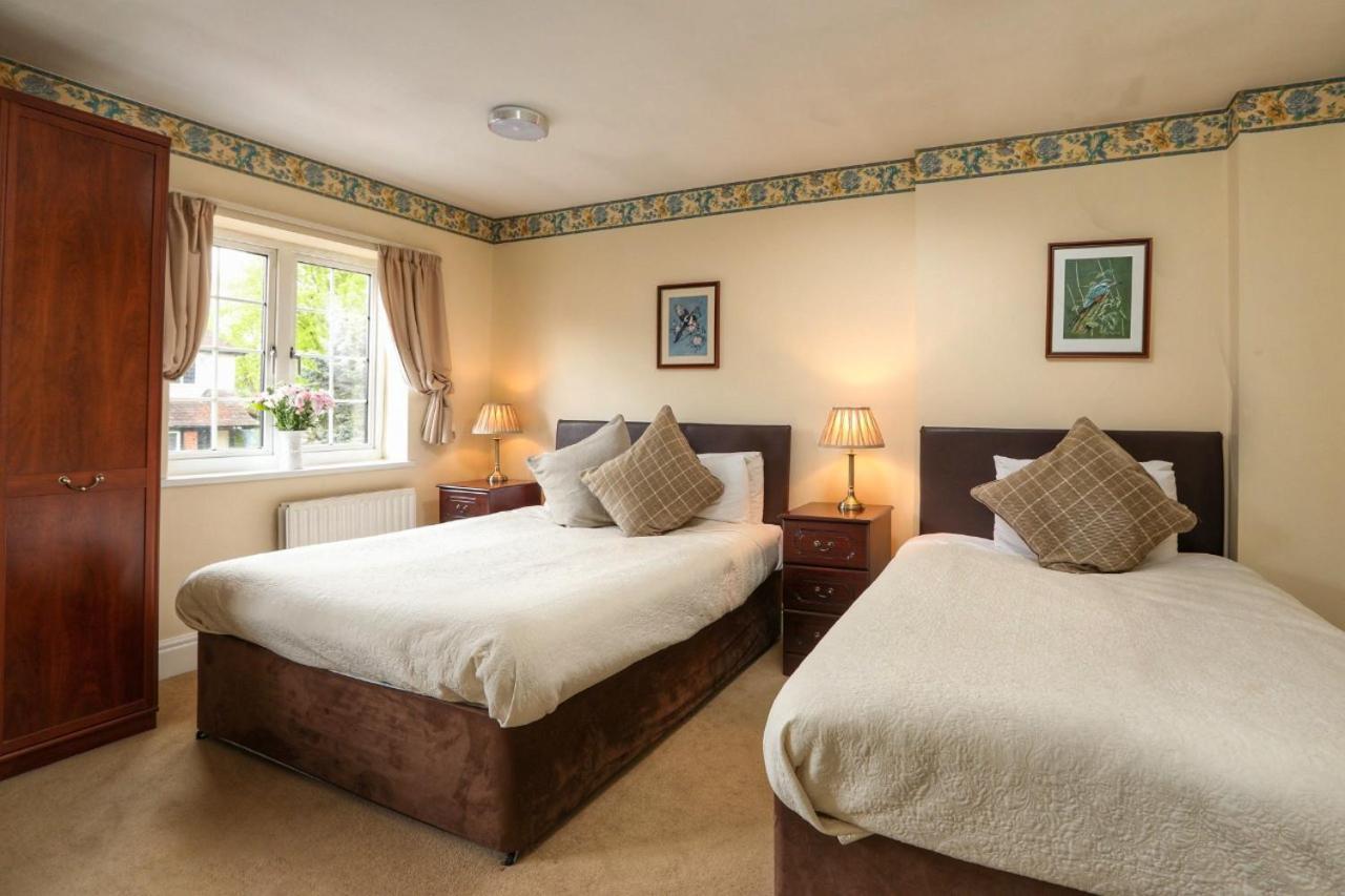 Lodge Westbourne