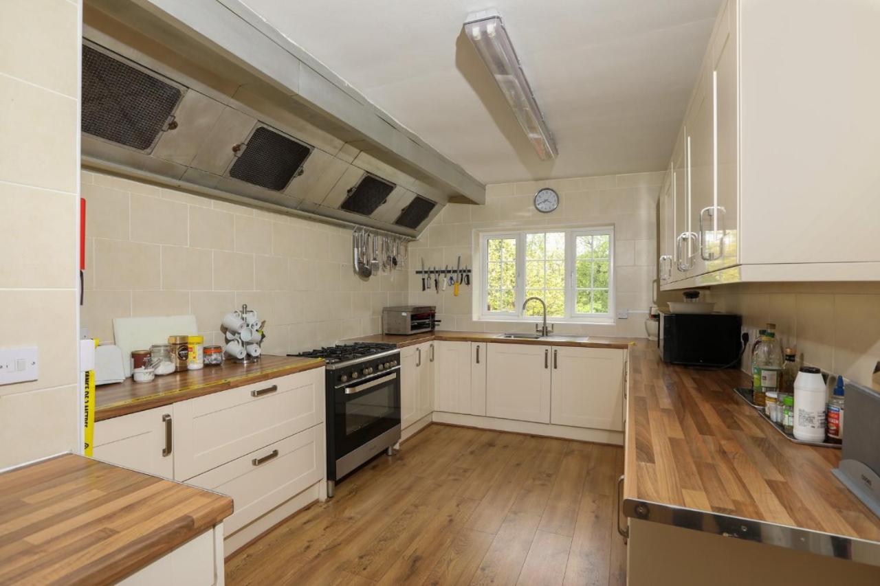 Westbourne Lodge