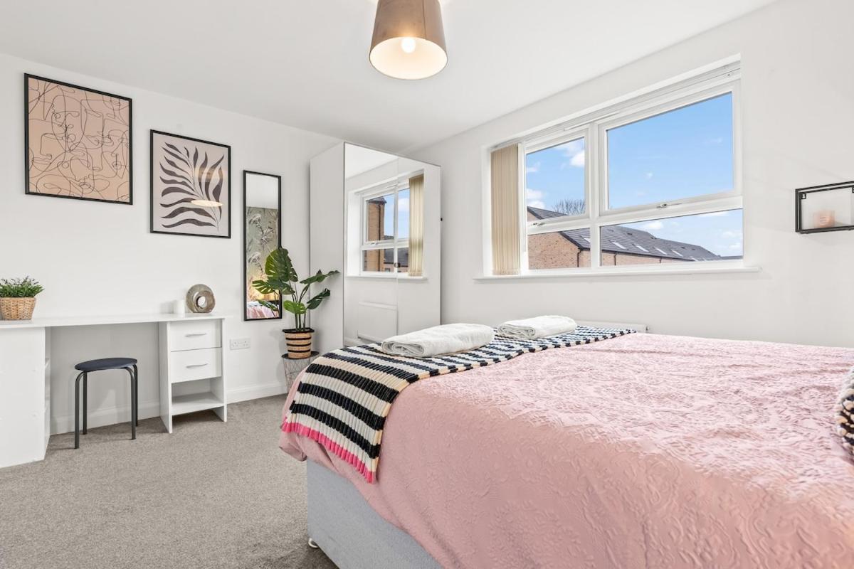 Holiday home 28 Luxury 5bdr House Sleeps 11 Bham Cc Parking *