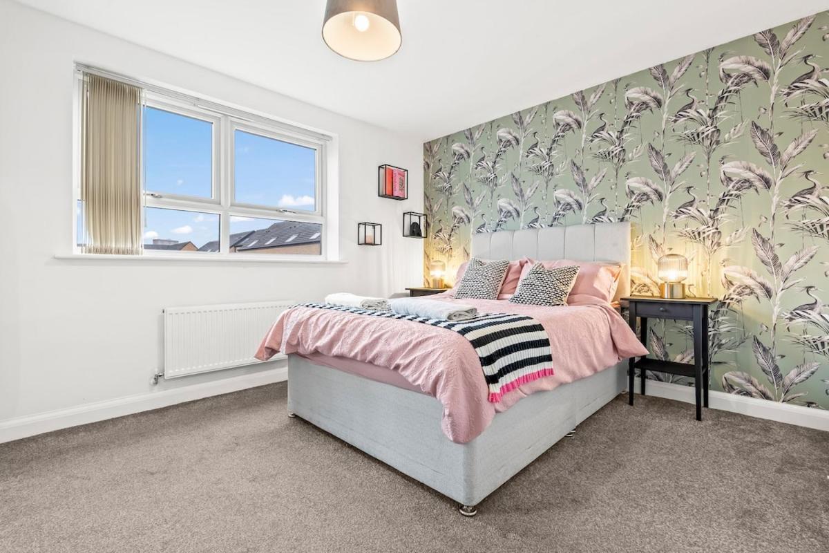 Holiday home 28 Luxury 5bdr House Sleeps 11 Bham Cc Parking