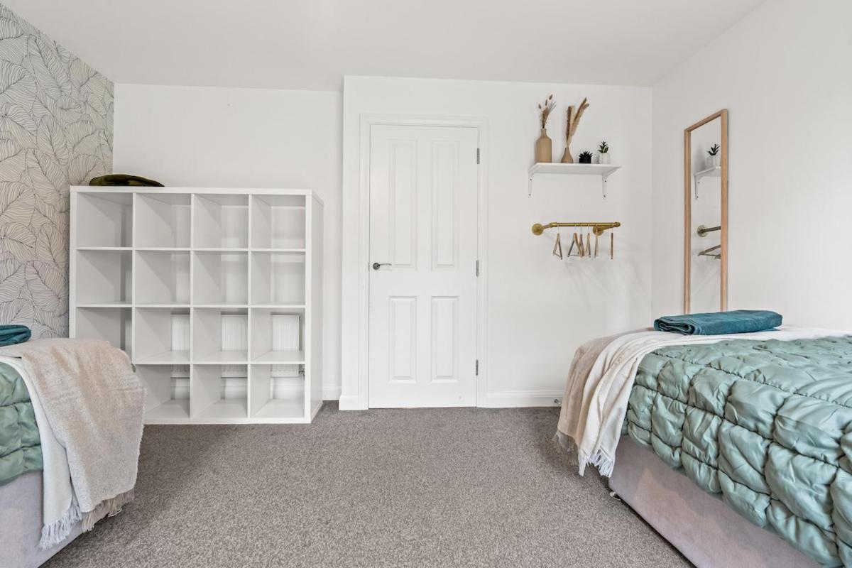 Holiday home 28 Luxury 5bdr House Sleeps 11 Bham Cc Parking *