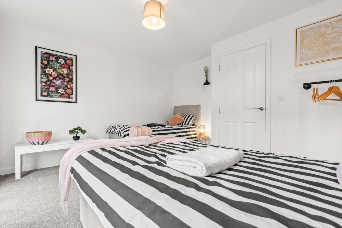 28 Luxury 5bdr House Sleeps 11 Bham Cc Parking Holiday home *