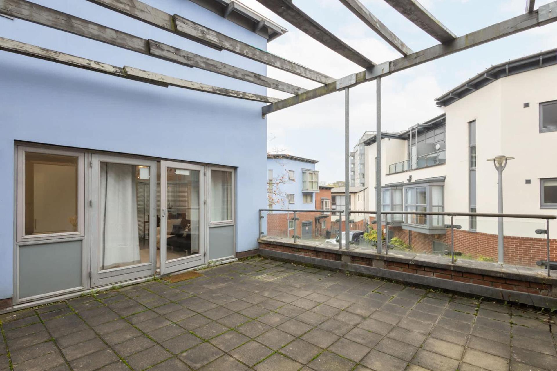 Apartment 2 Bedroom 2 Bathroom Pad *