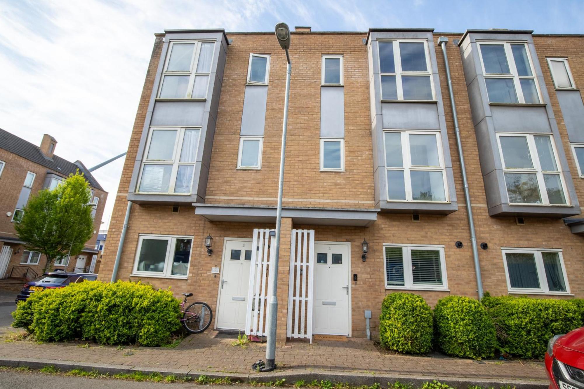 Cosy 3-bed House Near Edgbaston Cricket Ground & Centre Apartment *