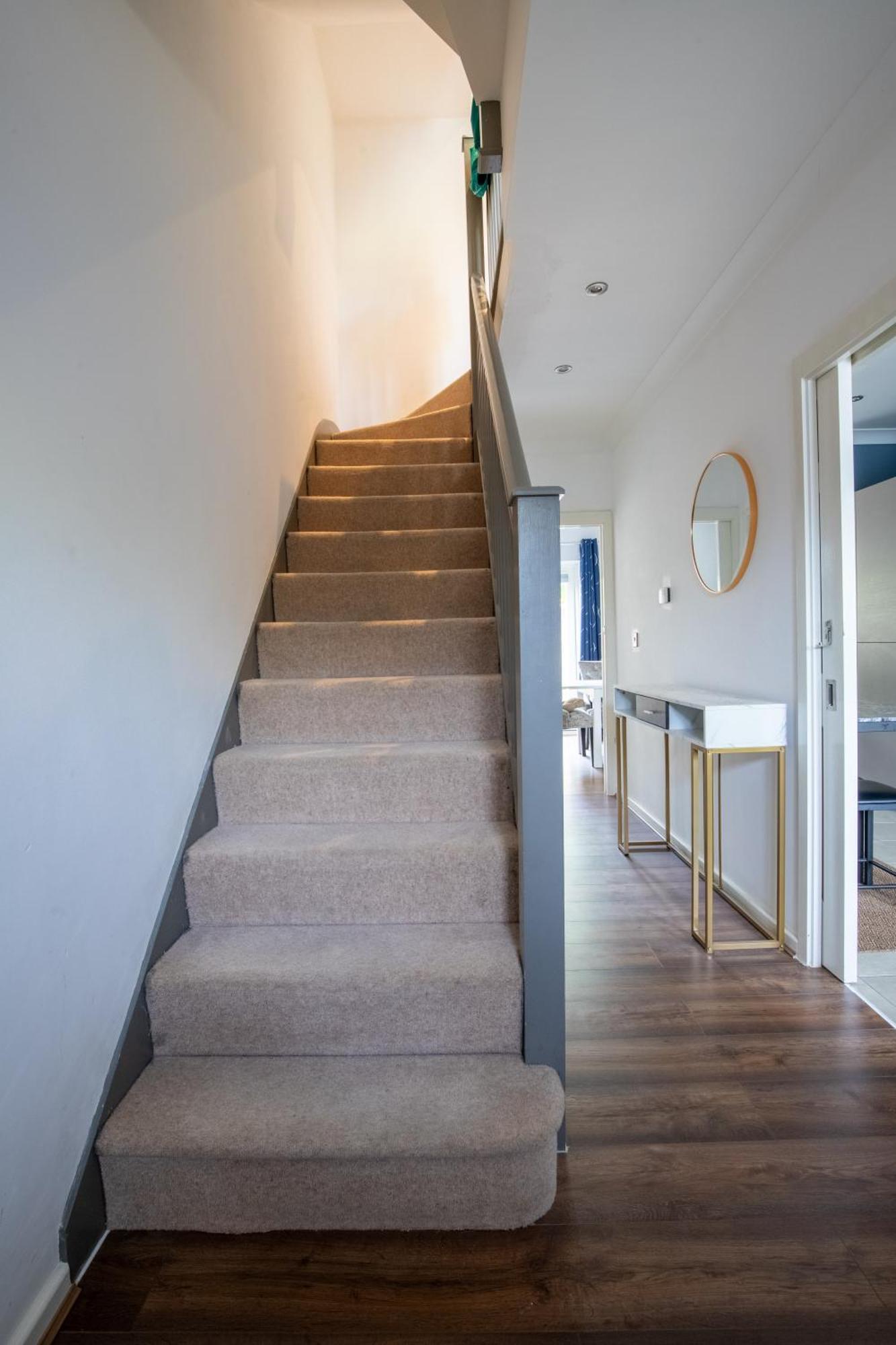 Cosy 3-bed House Near Edgbaston Cricket Ground & Centre Apartment *