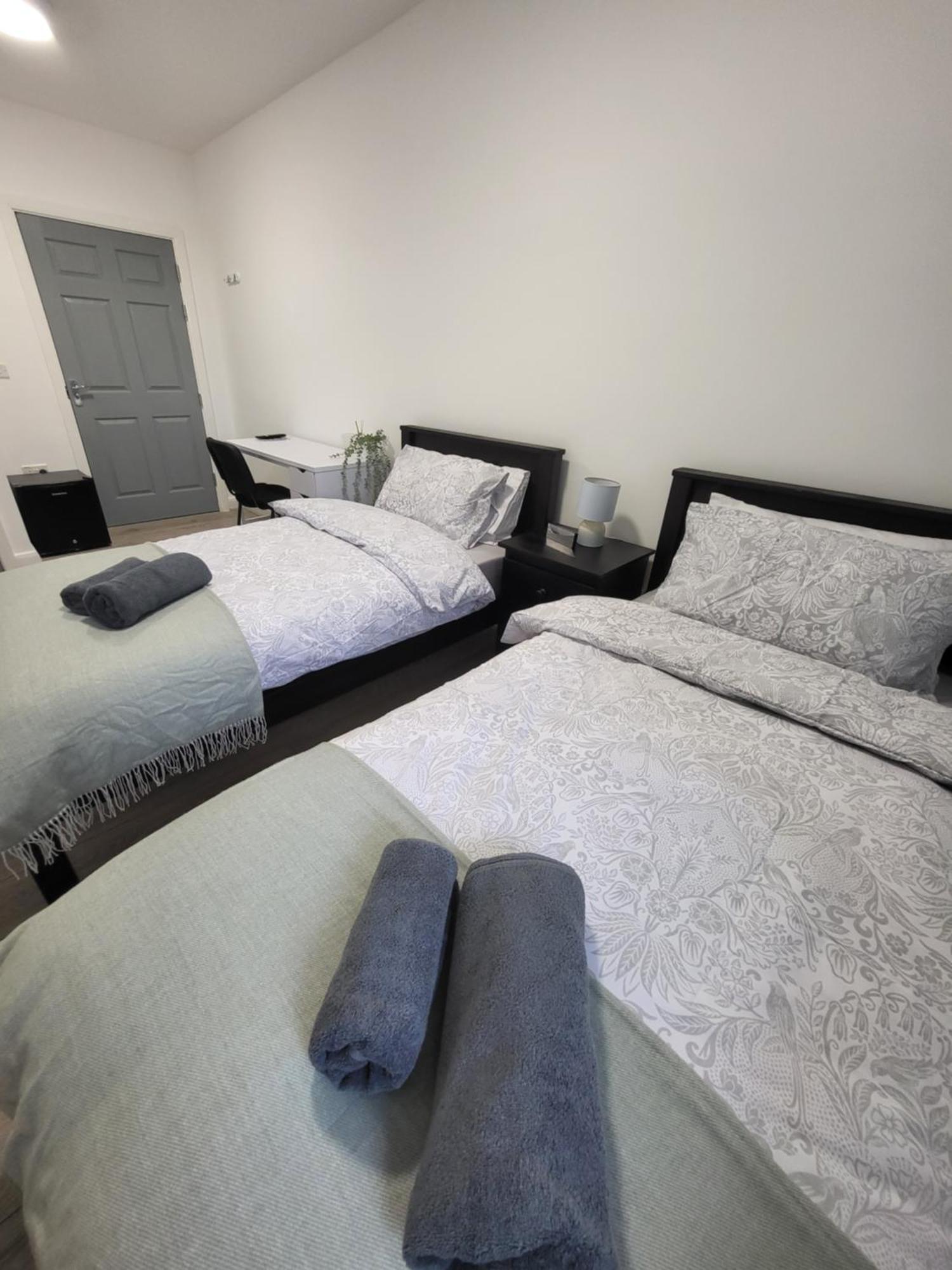 Prime Retreats - Flynn House Hostel *