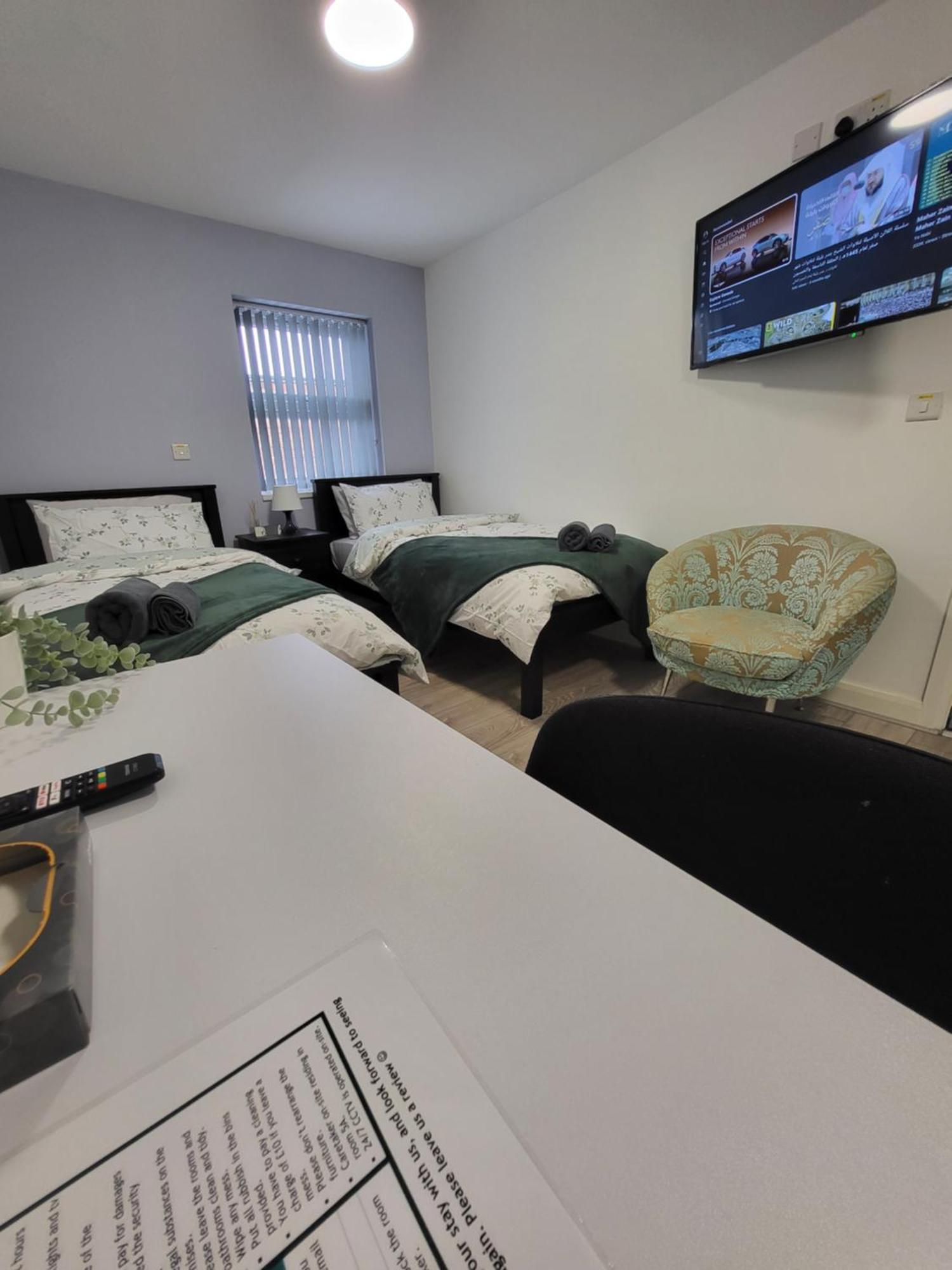 Prime Retreats - Flynn House Hostel Birmingham