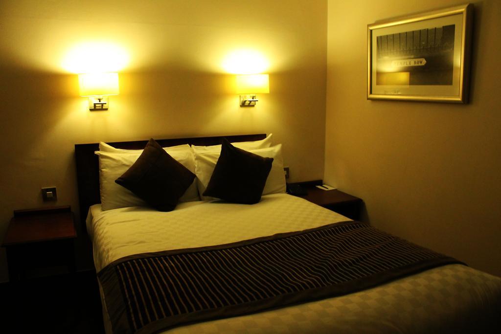 The Royal Angus Hotel 3*