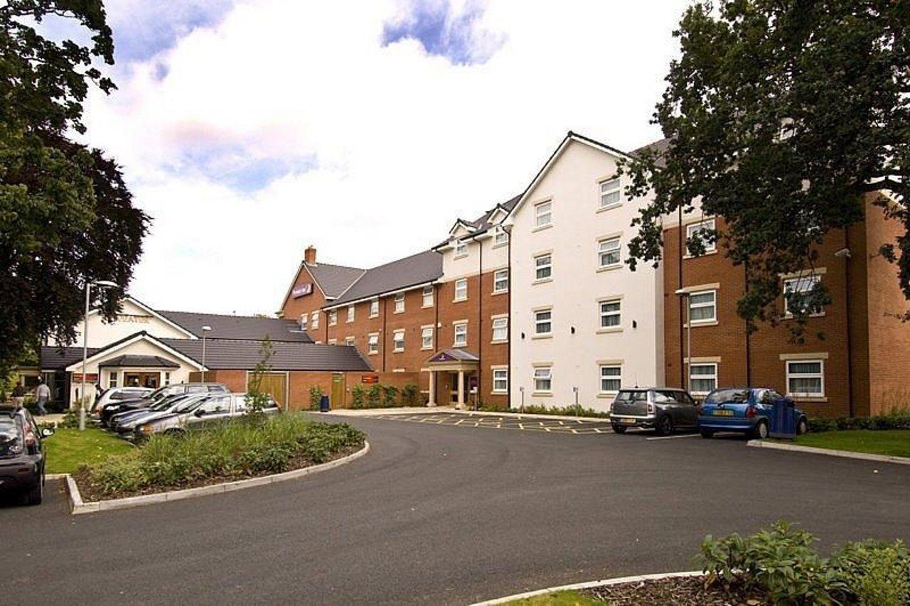 Premier Hagley Road 3* Birmingham