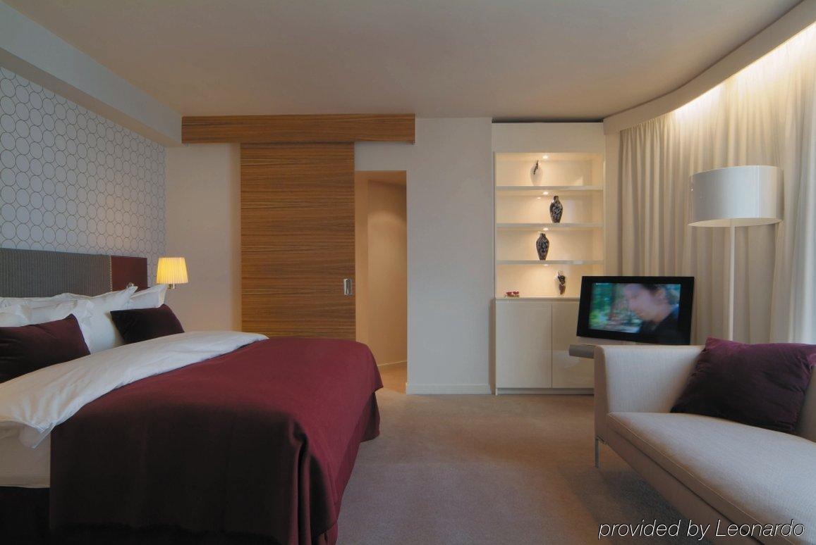 Hotel Radisson Blu Hotel, 4*