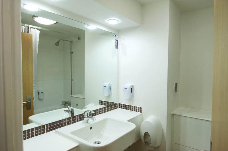 Premier Hagley Road Hotel 3*