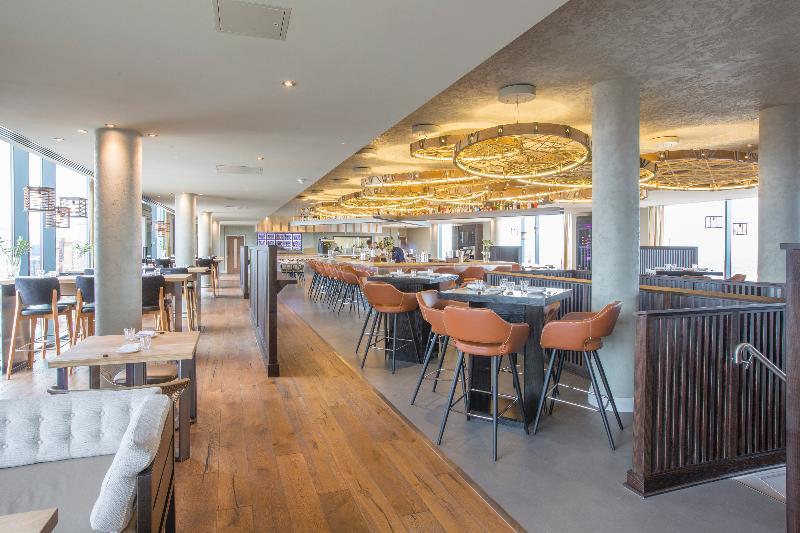 Park Regis Hotel 4*