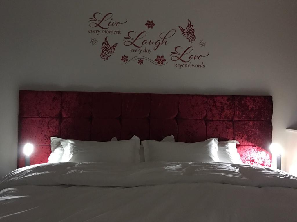 Guest house Lanchester House- Birmingham