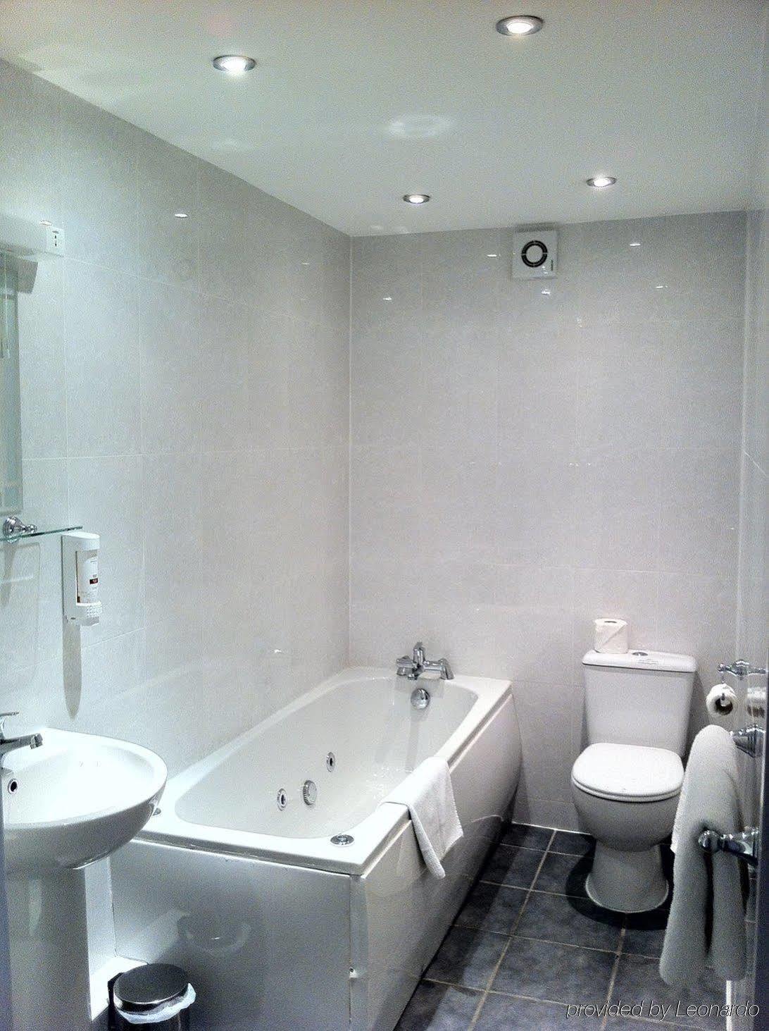 The Edgbaston Palace 3* Birmingham